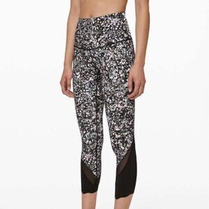 Lululemon Wunder Under Crop High Rise Scalloped